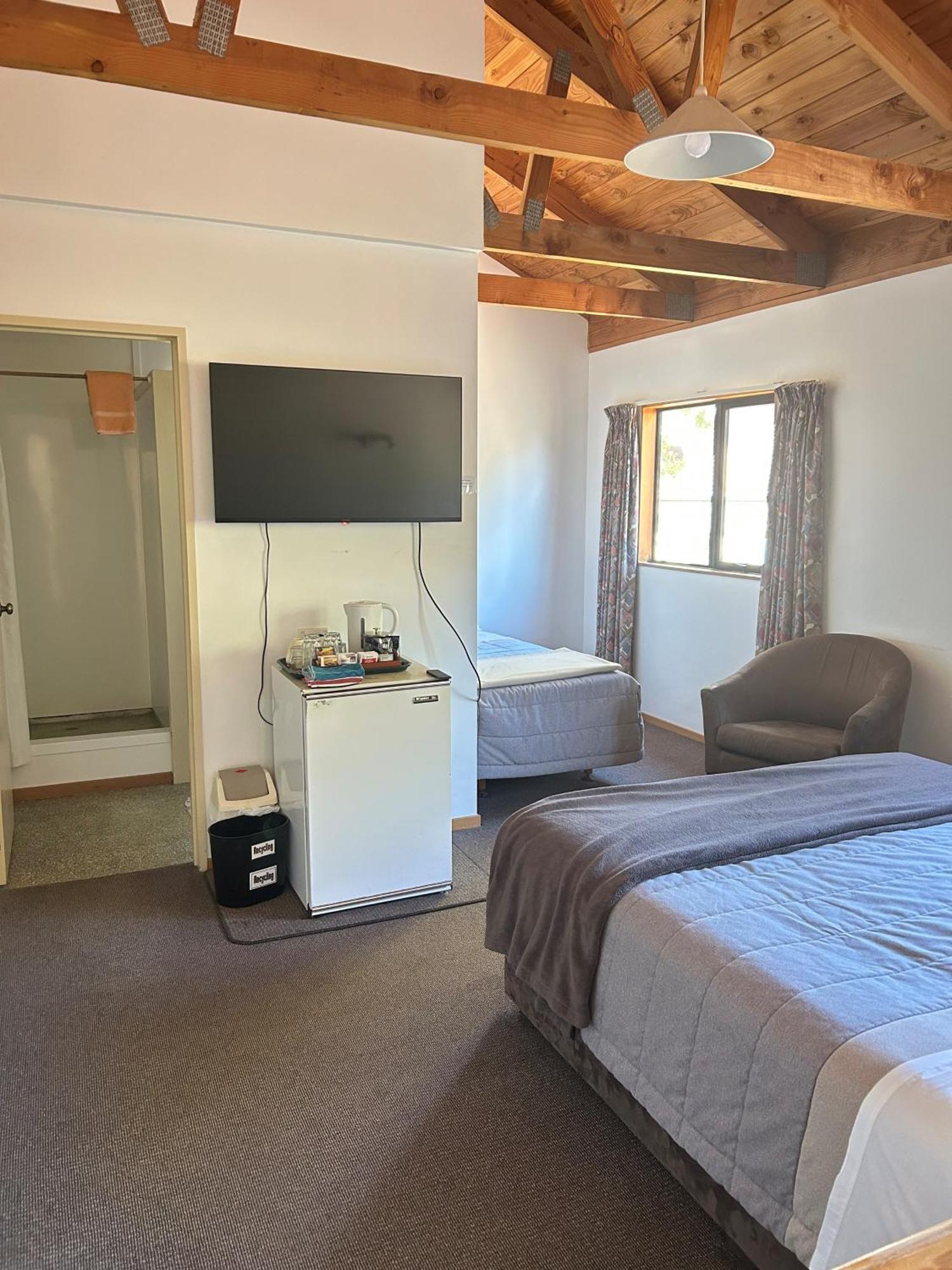 The Hobbit Motorlodge Ohakune Εξωτερικό φωτογραφία